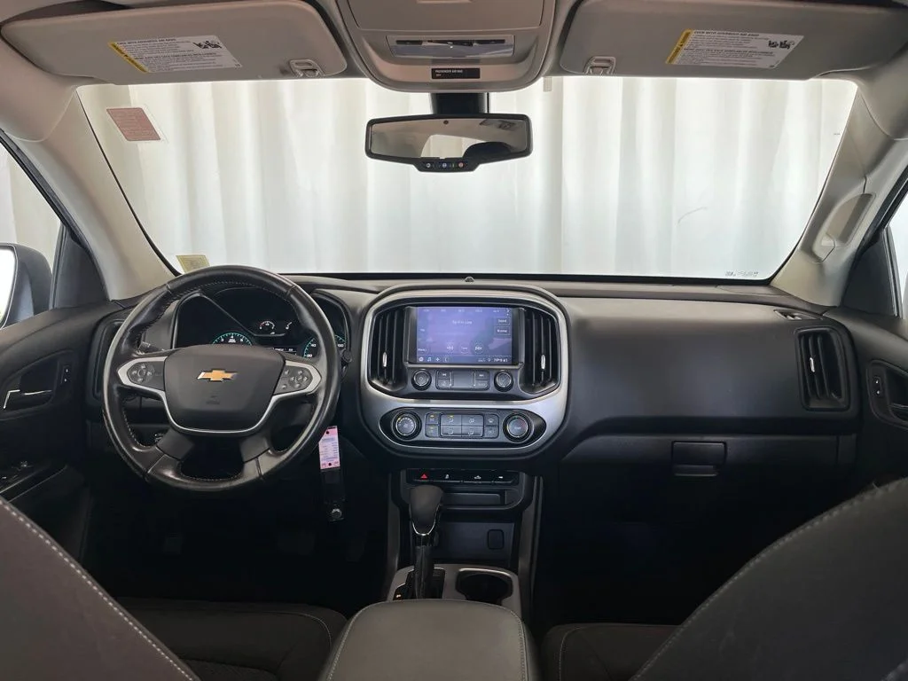 Used 2022 Gray Chevrolet LT image 9
