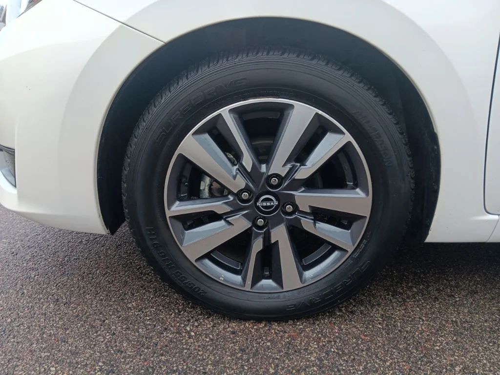 Used 2023 Aspen White Tricoat Nissan 1.6 SV image 11