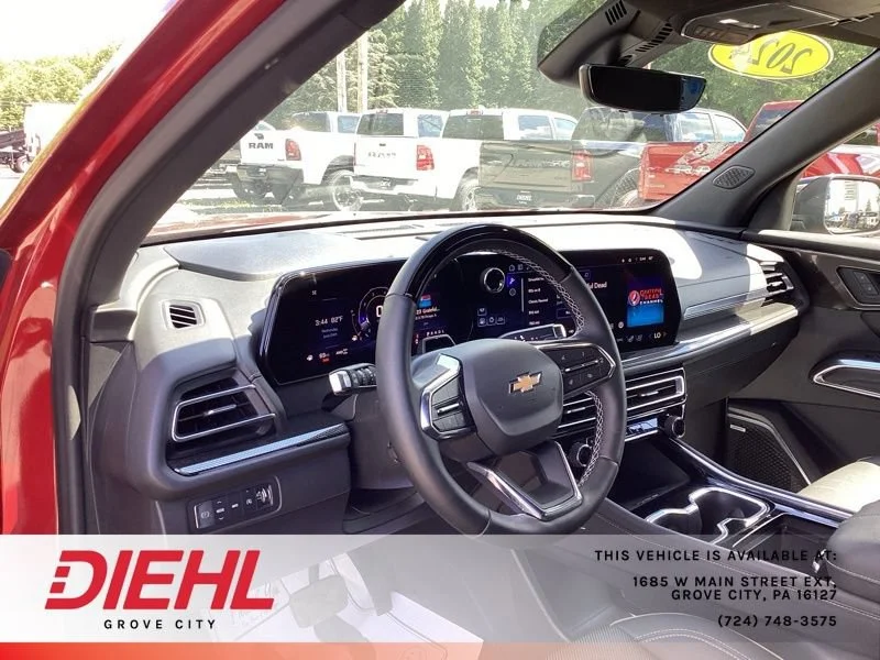 Used 2024 RADIANT RED TINTCOAT Chevrolet Premier image 24