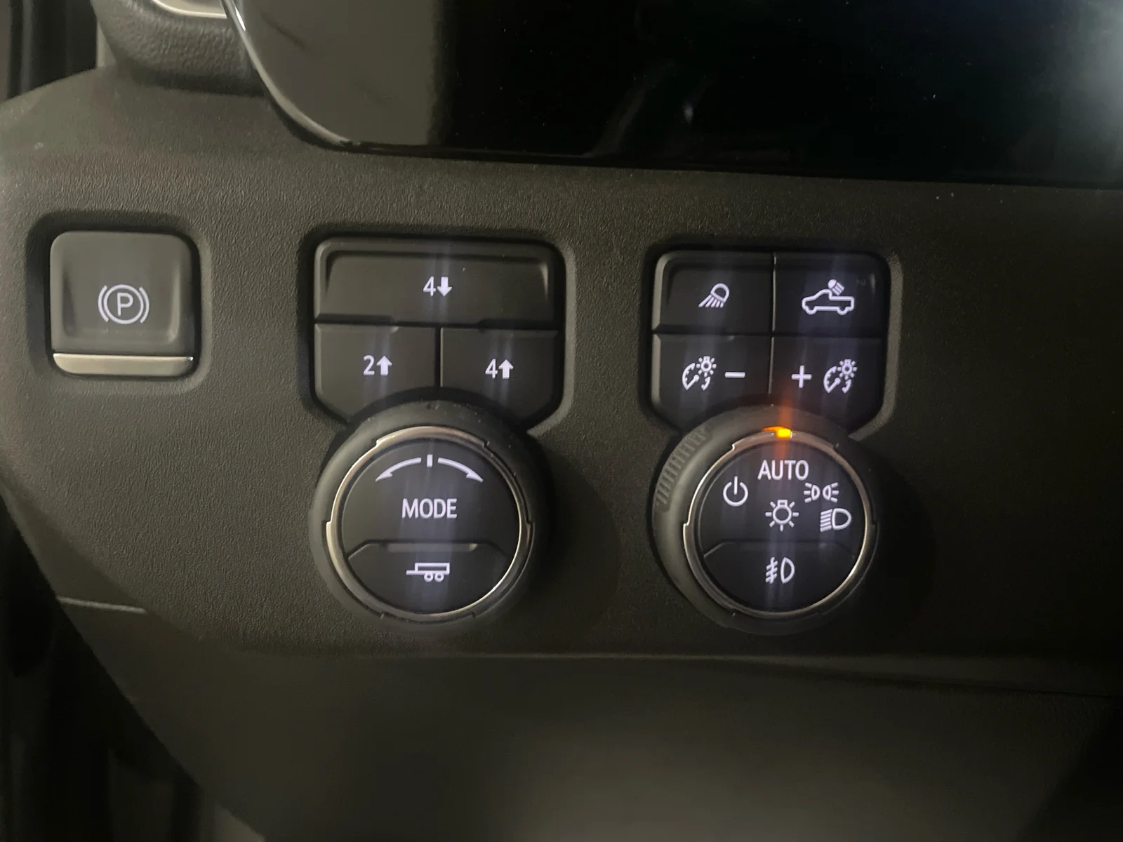 Used 2024 Sterling Gray Metallic Chevrolet LT image 12