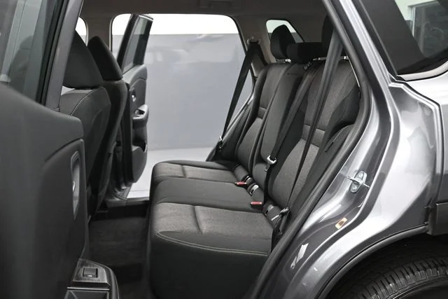 Used 2025 Gray Nissan SV image 15