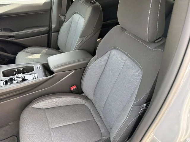 New 2026 Sting-Gray Clear-Coat Exterior Paint Jeep Laredo image 18