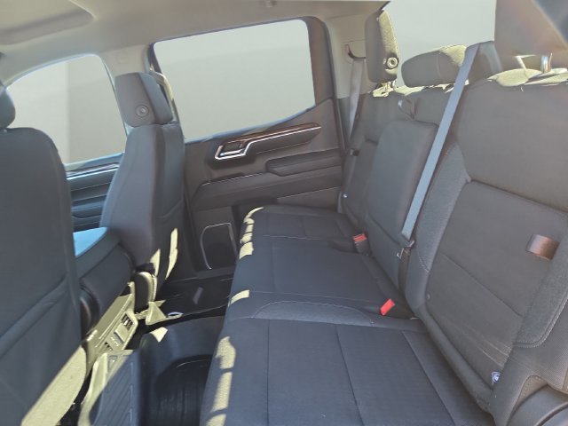 Used 2026 Onyx Black GMC Elevation image 34