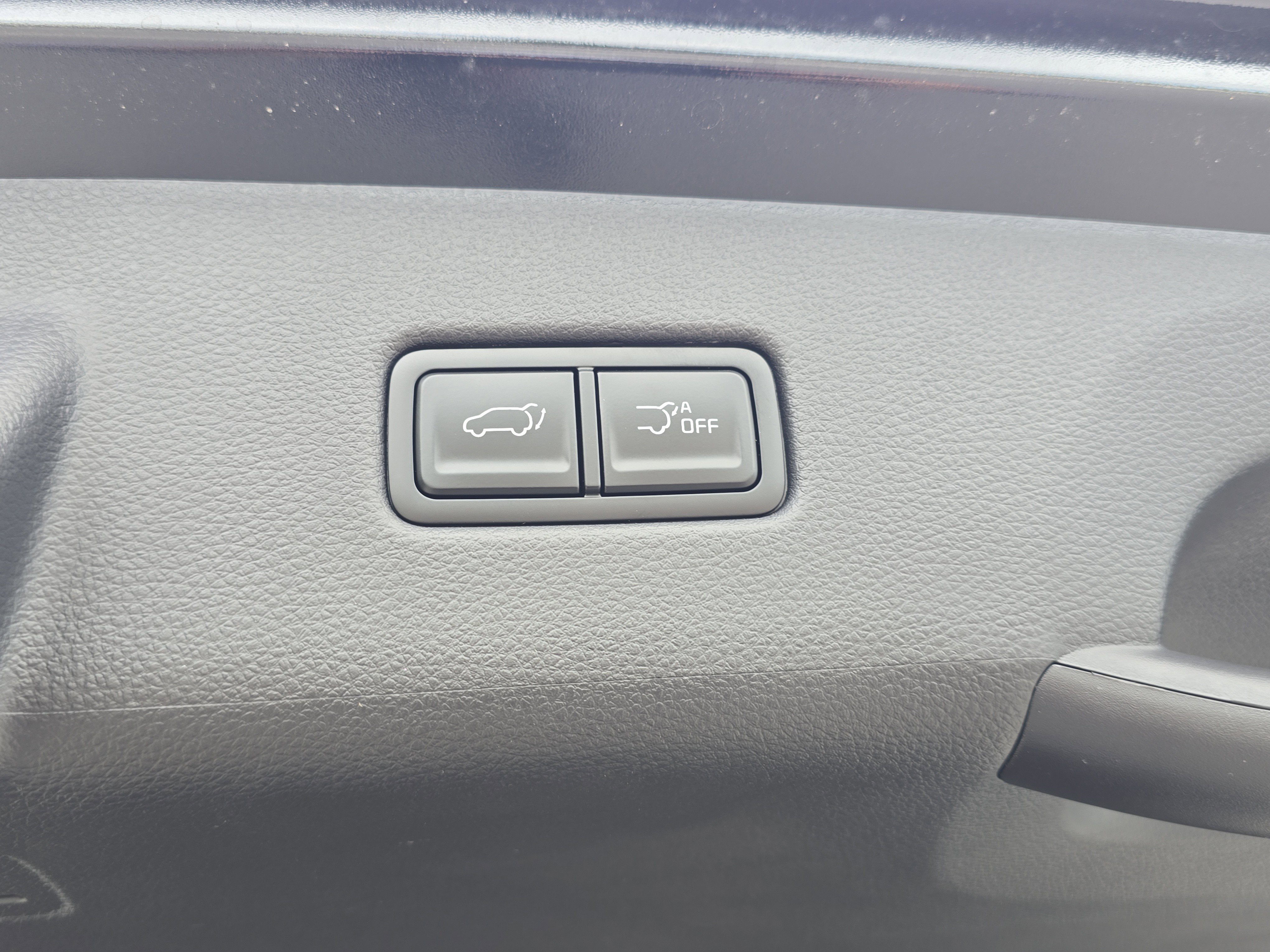 2026 Kia Carnival EX - Photo 13
