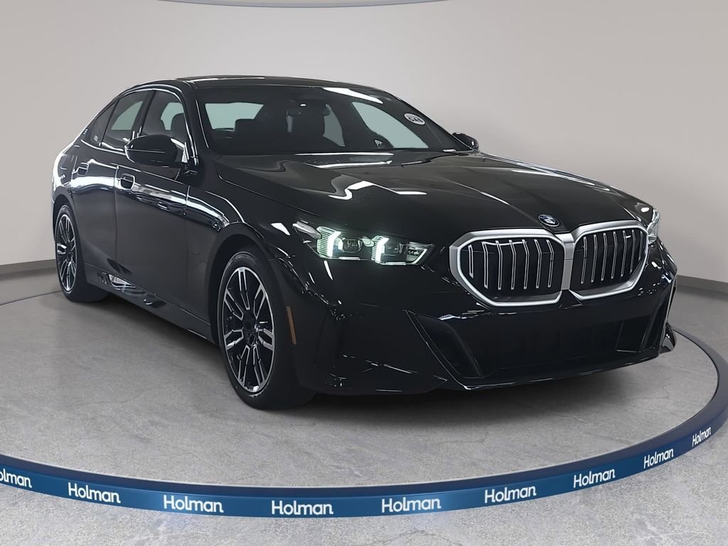 Used 2026 Black Sapphire Metallic BMW 530i image 3