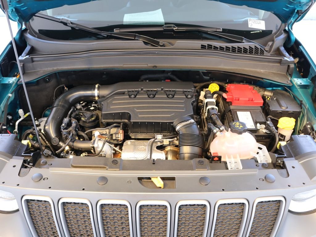 Used 2022 Teal Jeep Limited image 41
