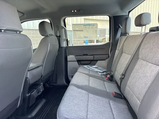 New 2026 Oxford White Ford F-350® XL image 30