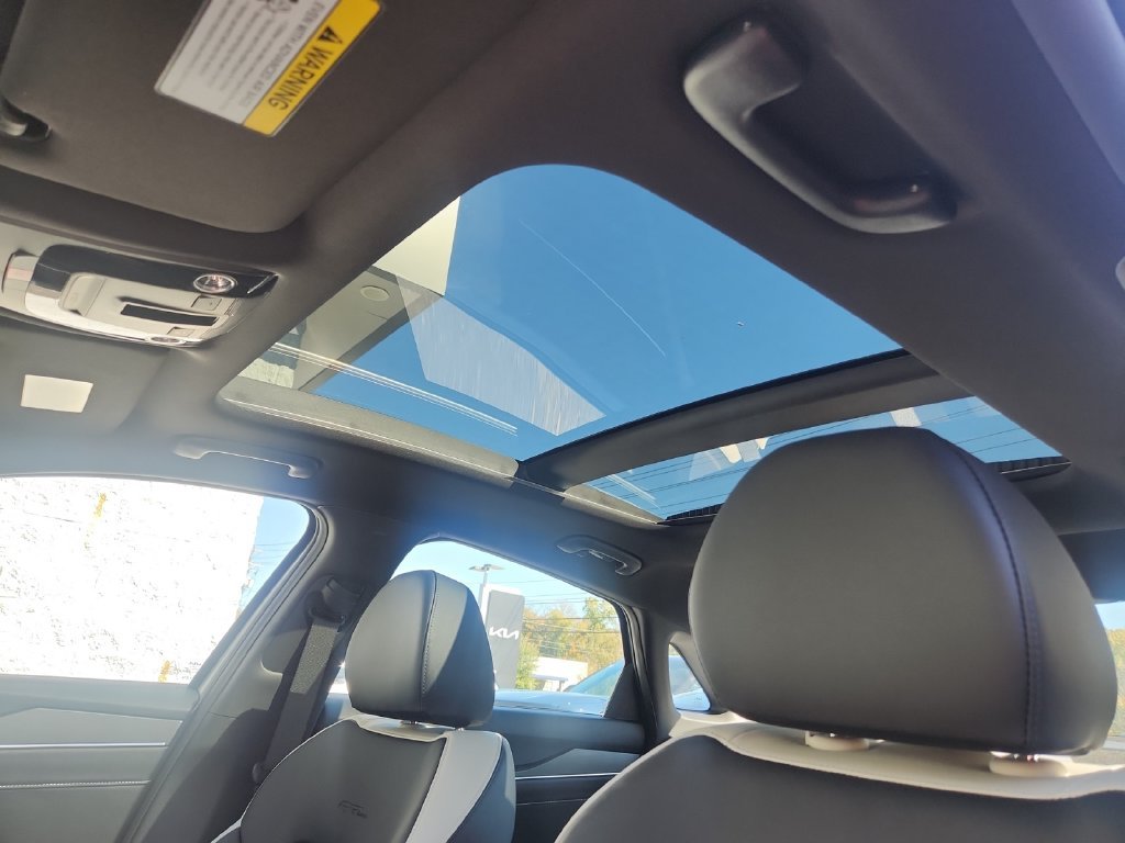 Certified Used 2025 Gray Kia GT-Line image 23