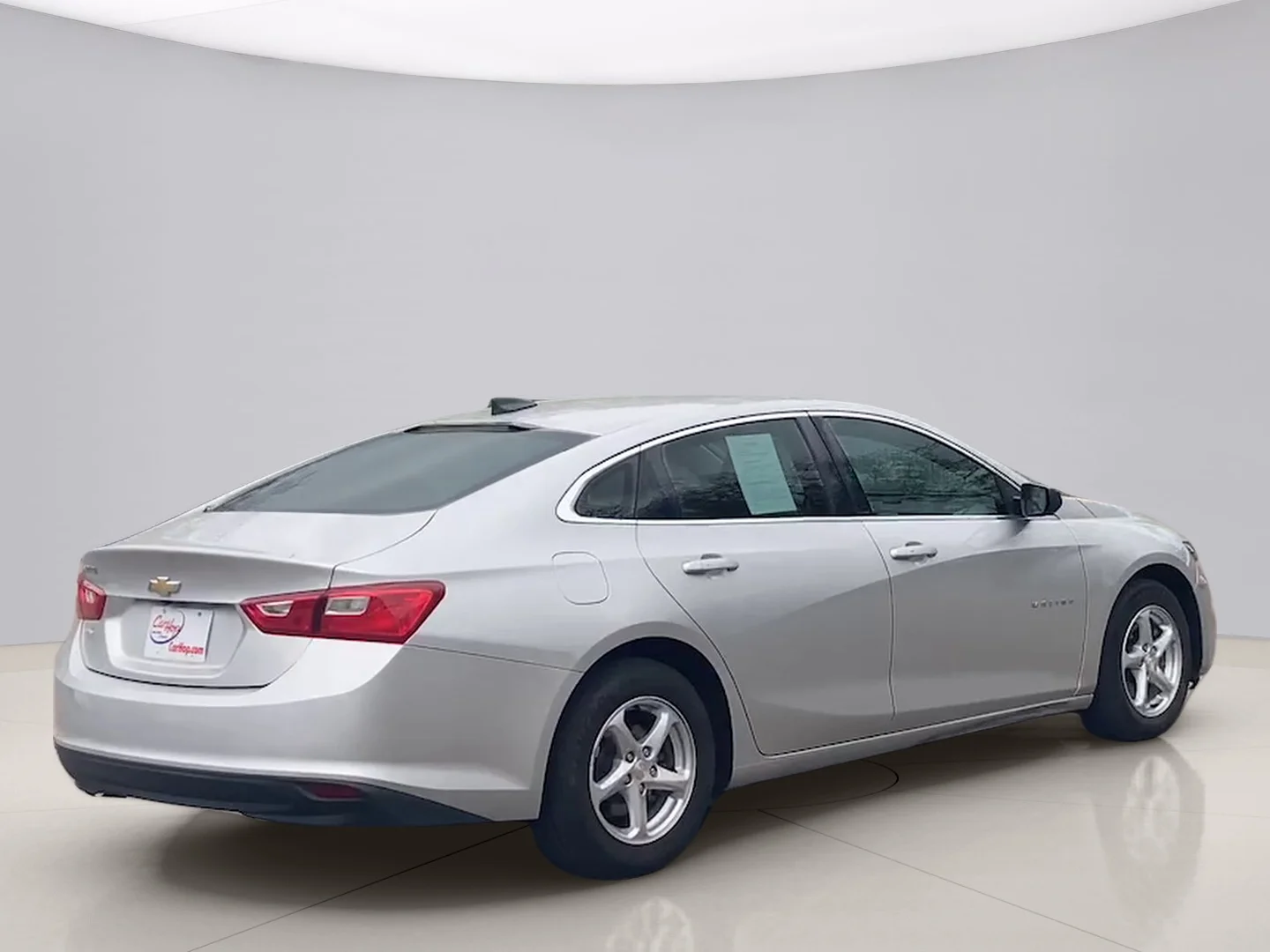 Used 2017 Silver Chevrolet LS image 5