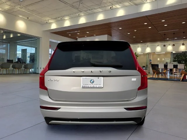 Used 2023 Silver Volvo Ultimate image 7