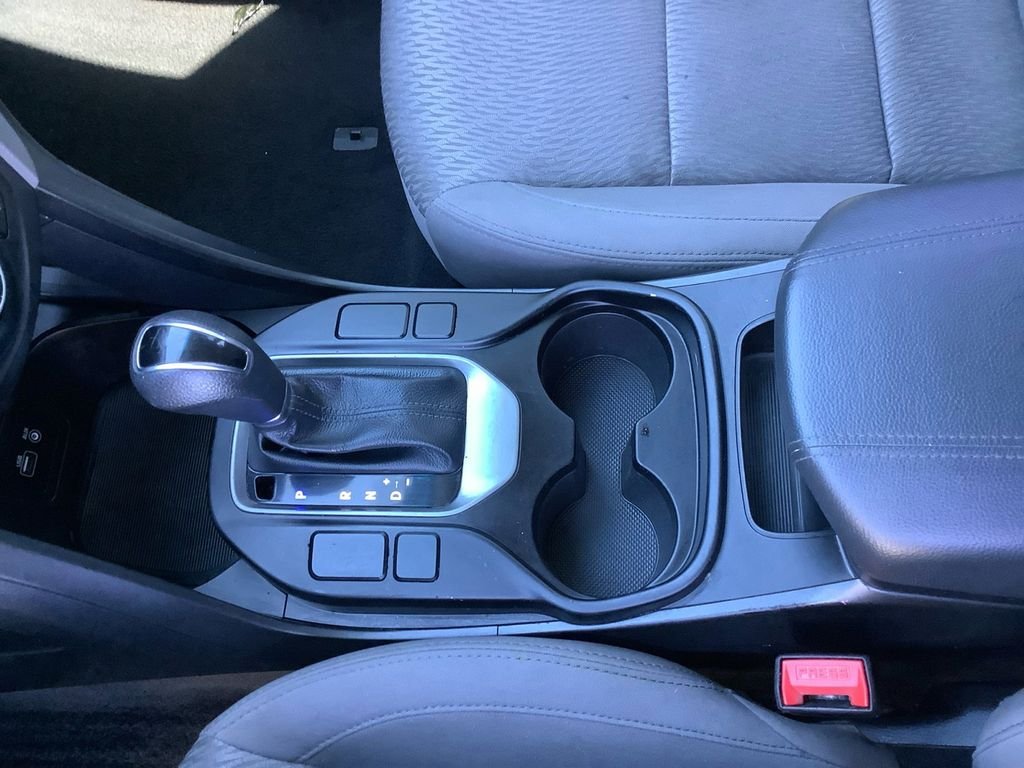 Used 2018 Silver Hyundai 2.4 Base image 23