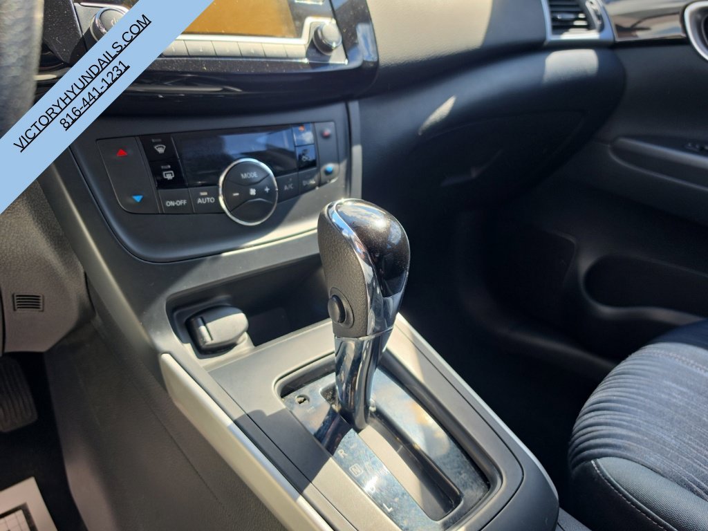 Used 2018 Blue Nissan SV image 16