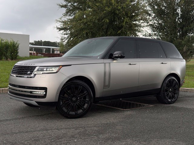 Used 2025 Silver Land Rover Autobiography image 2