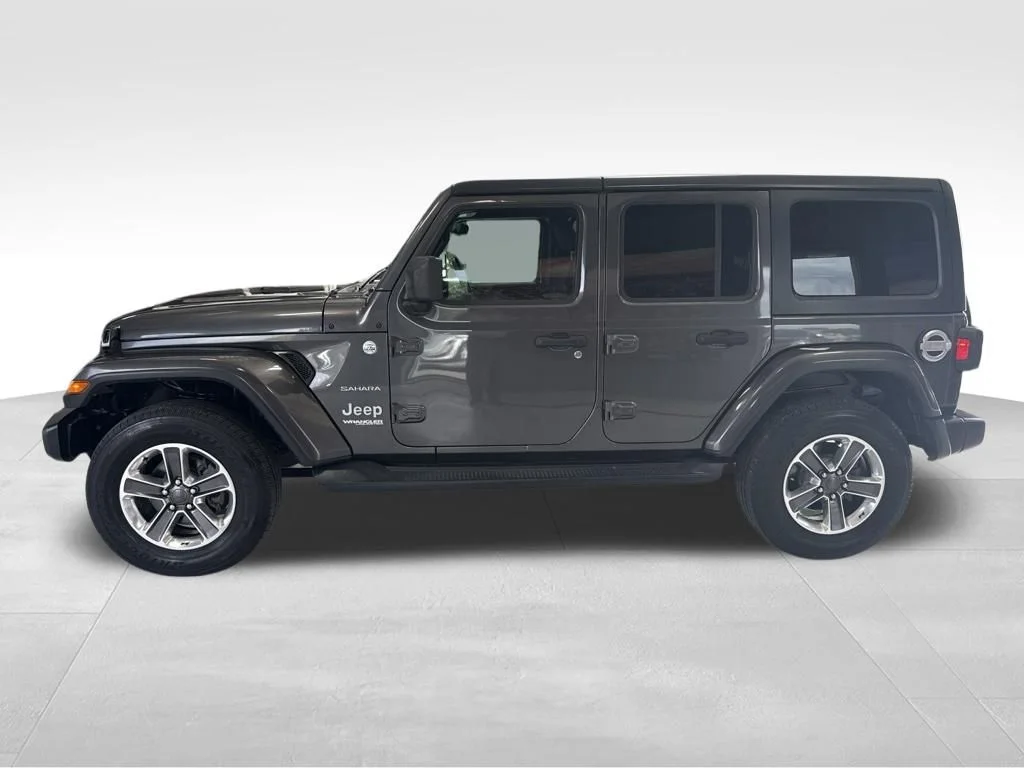Used 2020 Gray Jeep Unlimited Sahara image 3