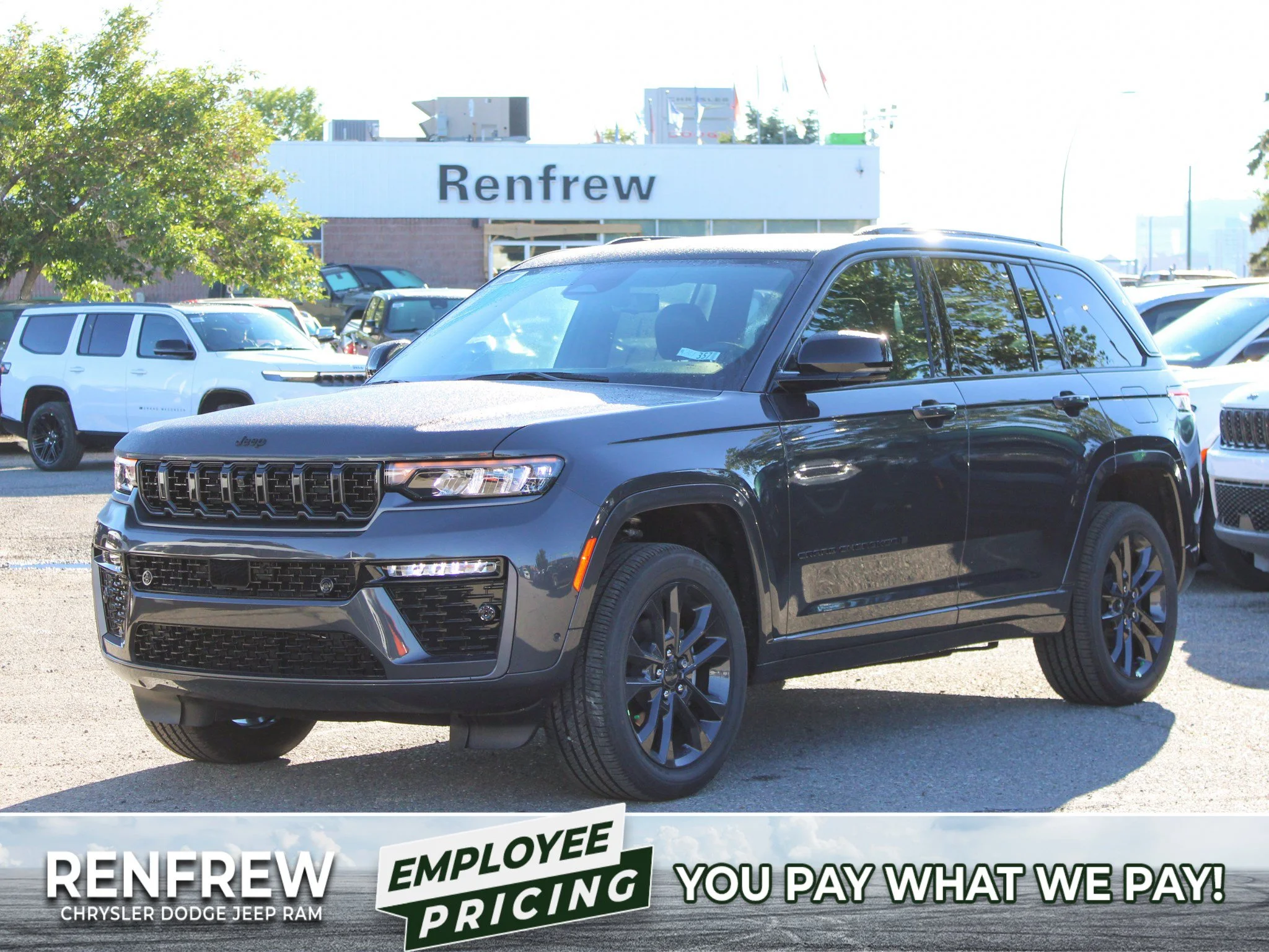 New 2026 Grey Jeep Limited Reserve* image 1