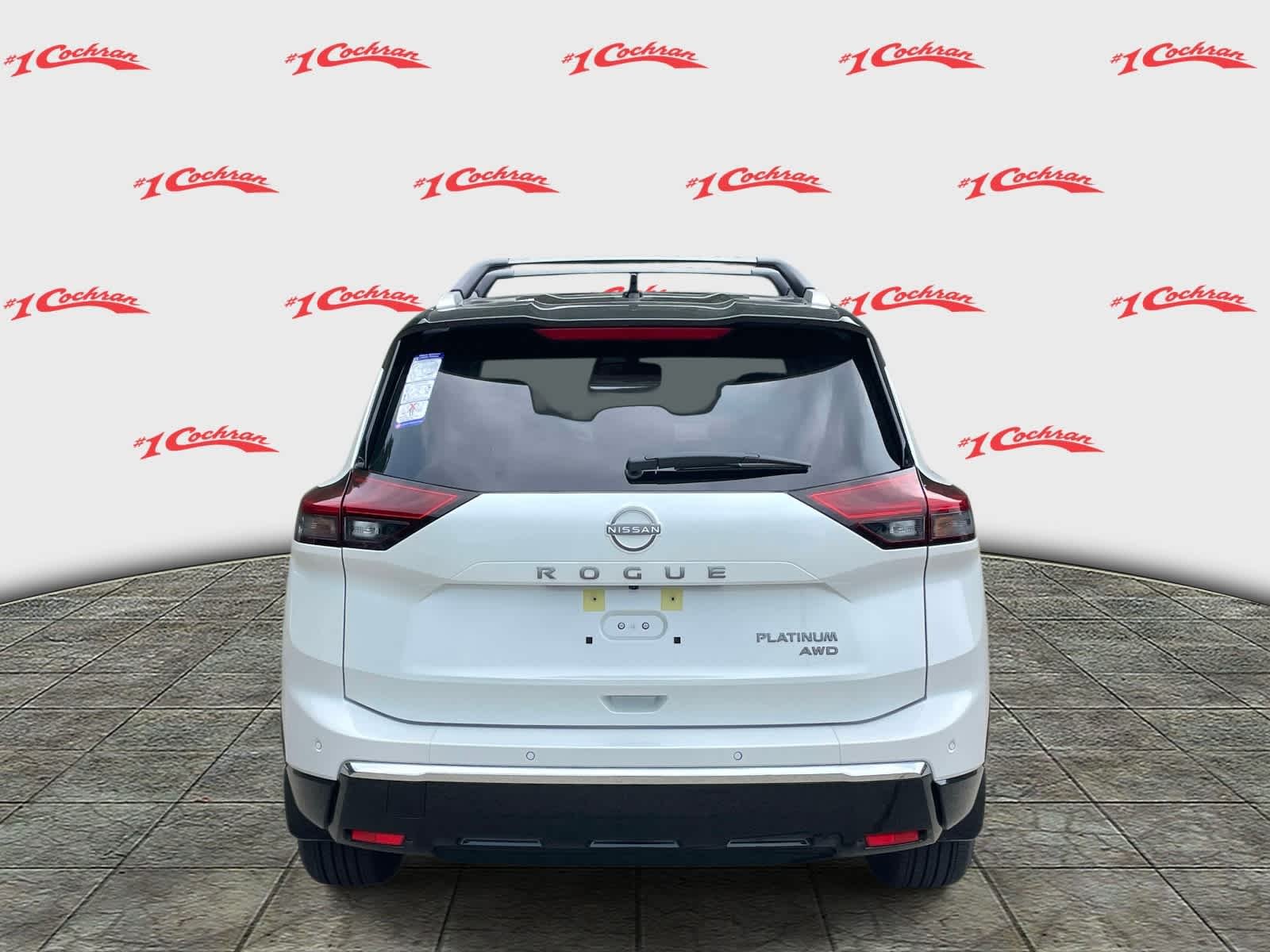 New 2026 Everest White Pearl/Super Black Nissan Platinum image 8