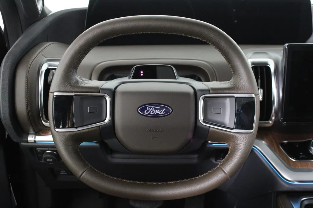 New 2026 Gray Ford King Ranch image 25