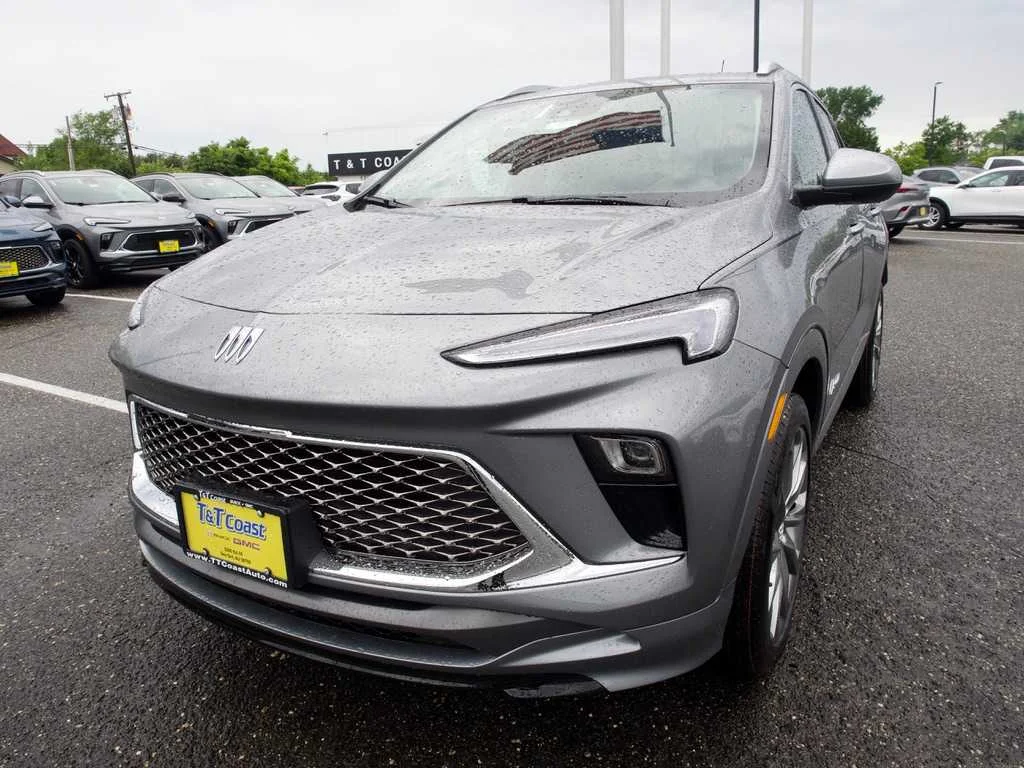2026 Buick Encore GX Avenir AWD's photo