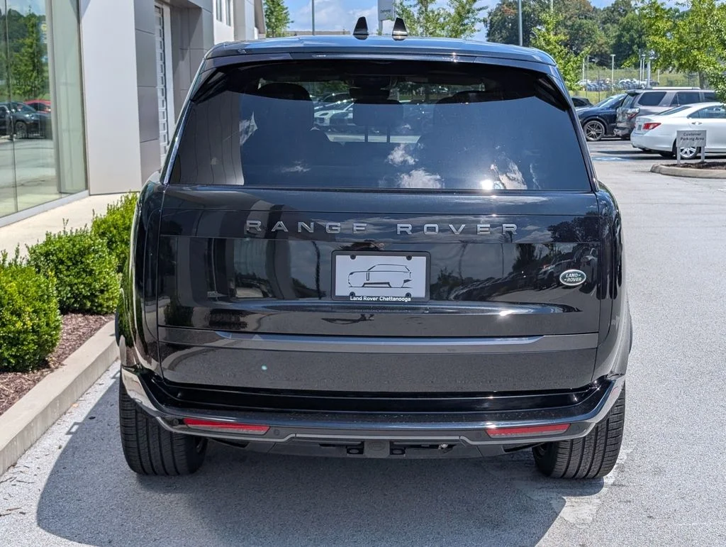 Certified Used 2023 Santorini Black Metallic Land Rover SE image 6