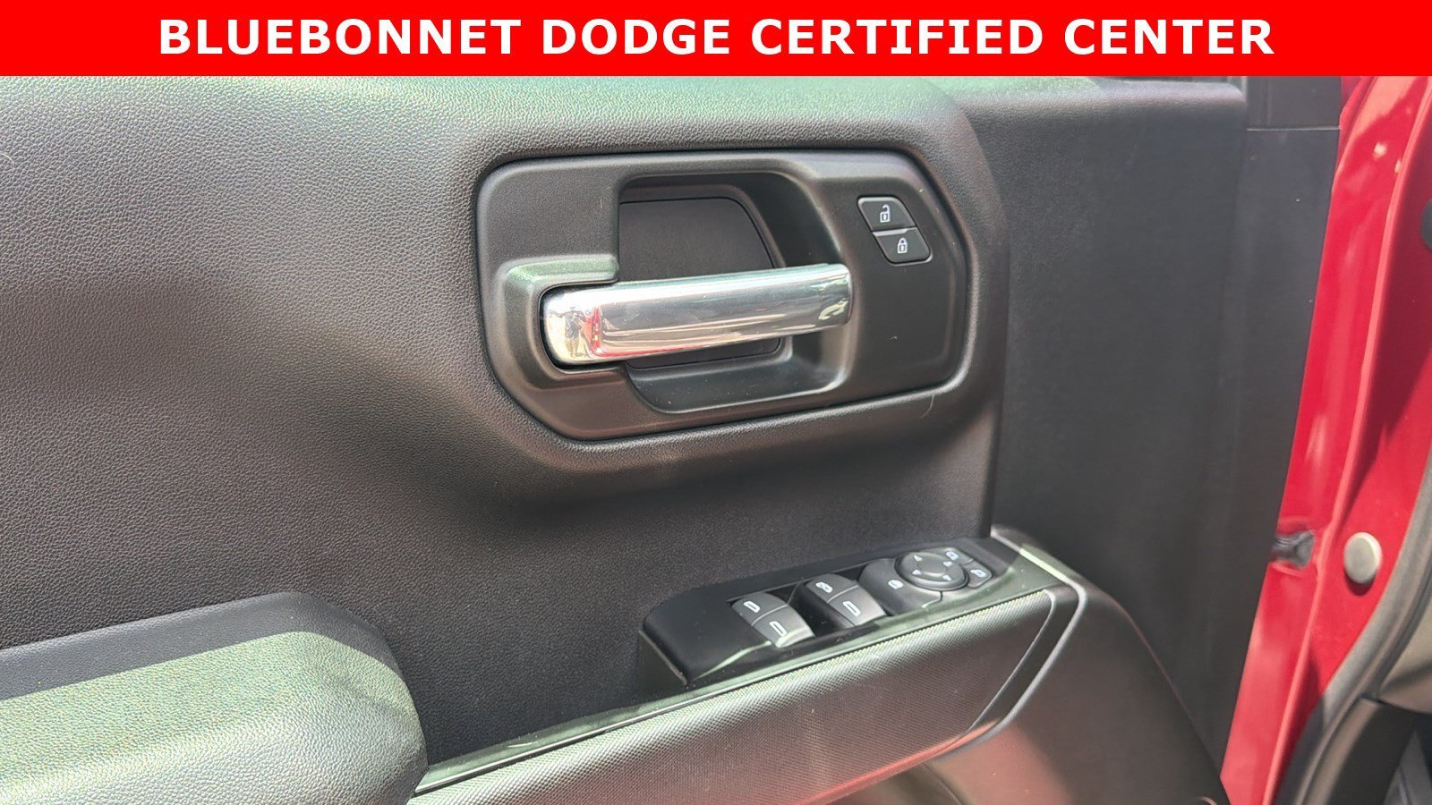 Certified Used 2019 Cajun Red Tintcoat Chevrolet Custom Trail Boss image 10