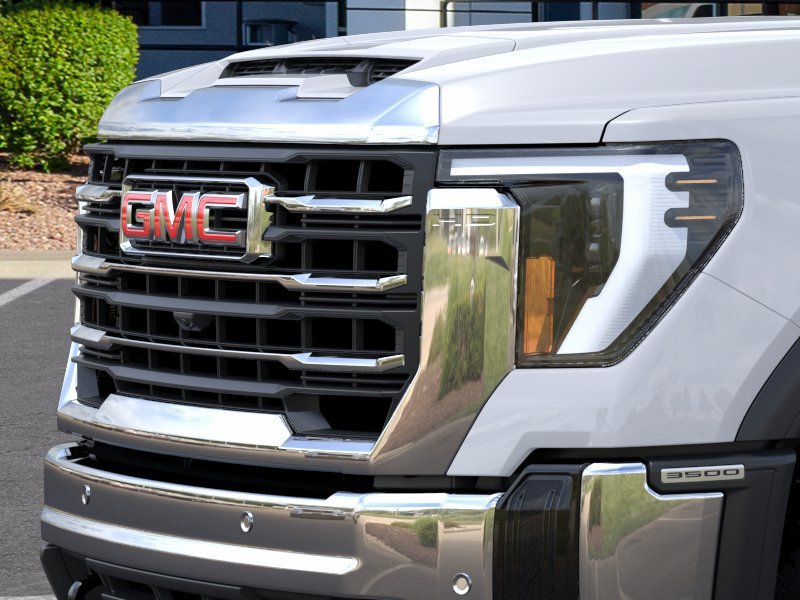 2026 GMC Sierra 3500HD SLT - Photo 13