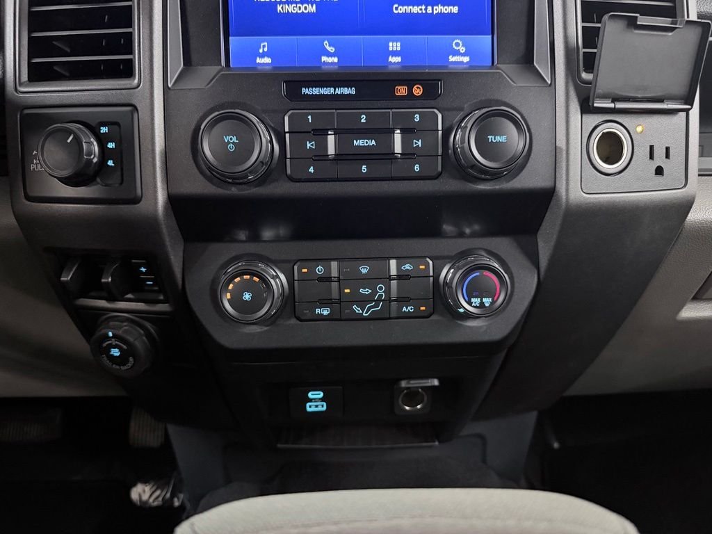 Used 2022 Black Ford XL image 30
