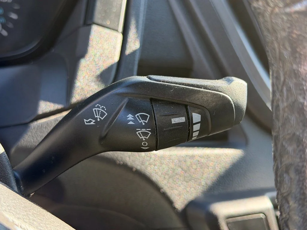Used 2015 Red Ford Base image 20