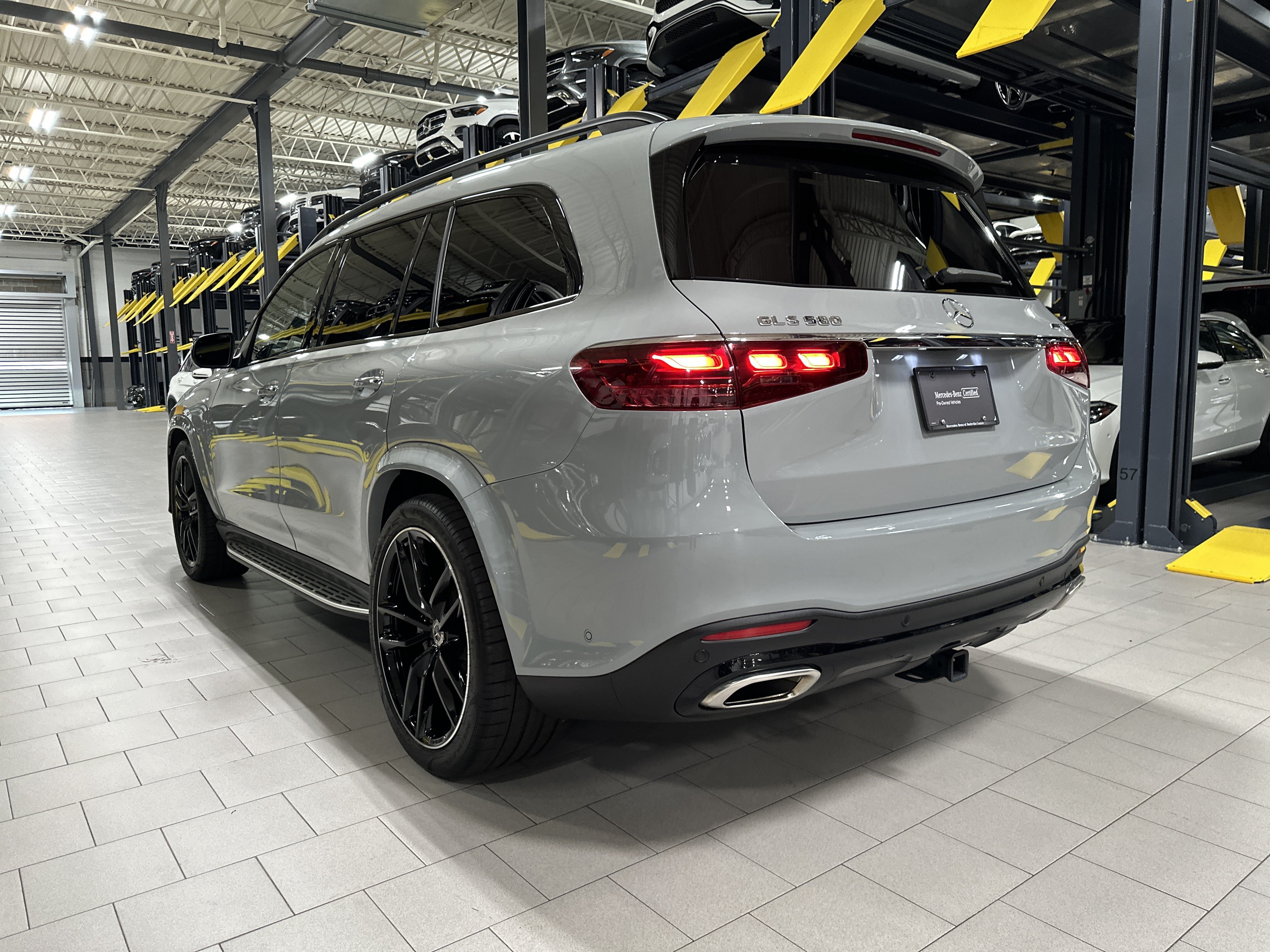 Certified Used 2024 MANUFAKTUR Alpine Grey Mercedes-Benz GLS 580 image 3