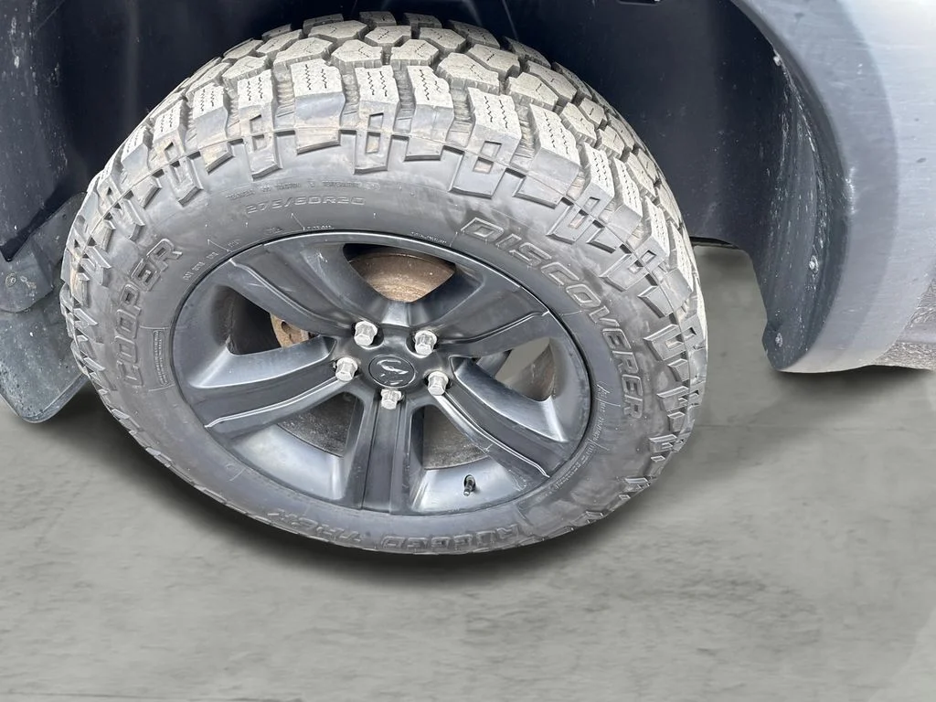 Used 2021 Gray Ram Warlock image 9