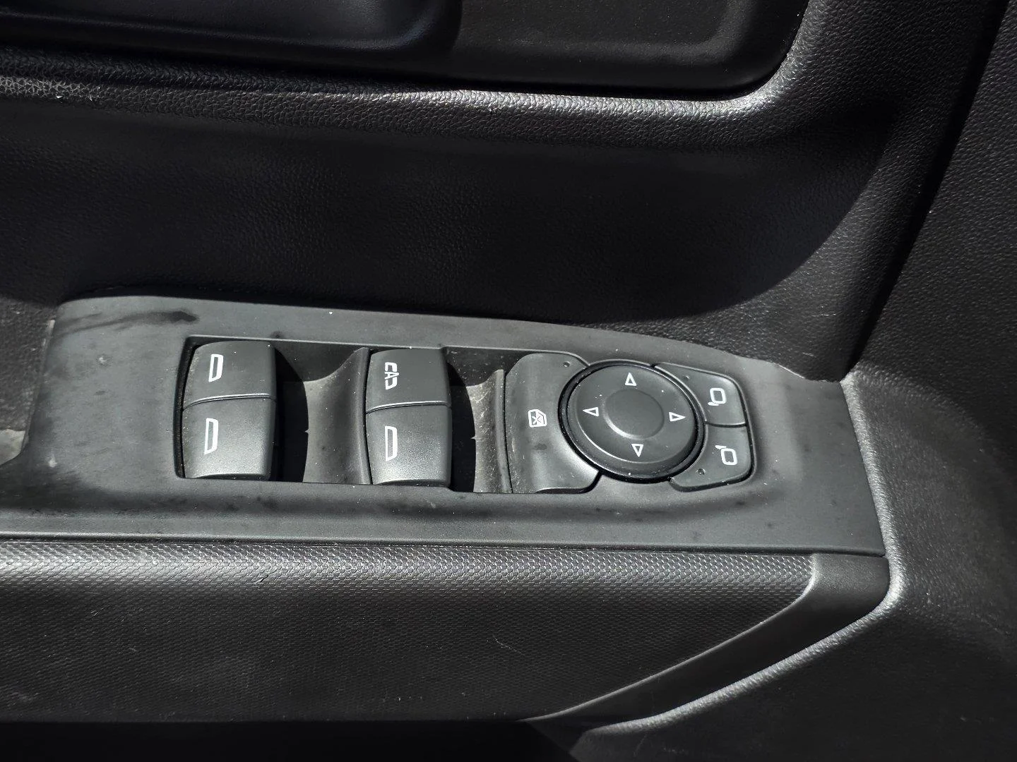 Used 2023 Black Chevrolet Custom image 26