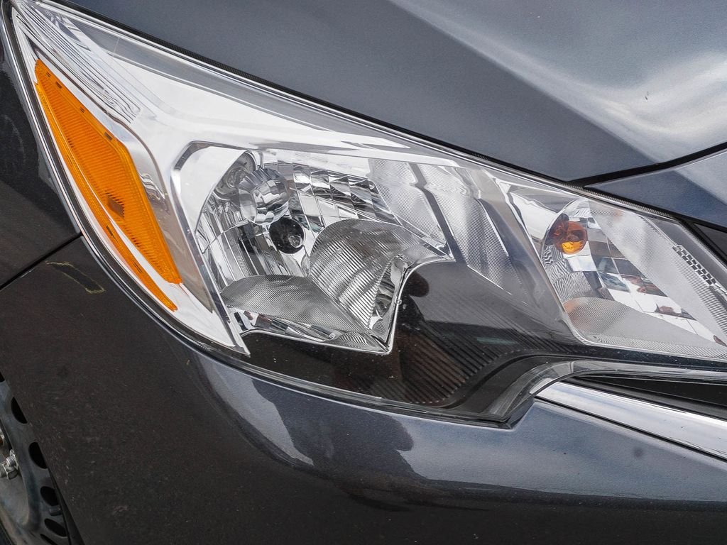 Used 2024 Red Mitsubishi ES image 10