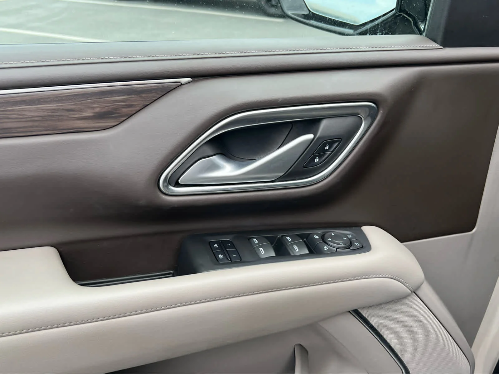 Certified Used 2022 Empire Beige Metallic Chevrolet LT image 30