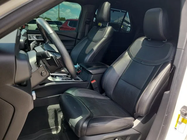 Used 2022 White Ford ST image 21