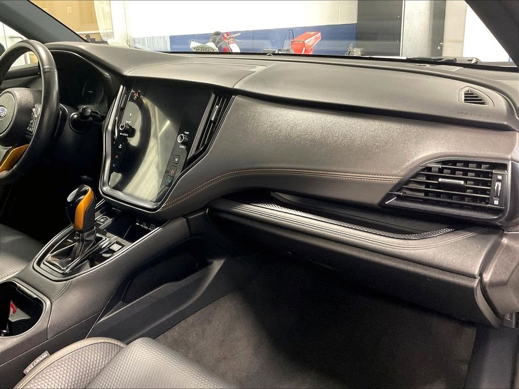 Used 2024 White Subaru Wilderness image 14