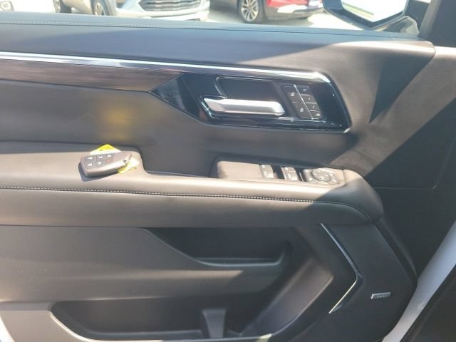 2026 Chevrolet Tahoe LT - Photo 15