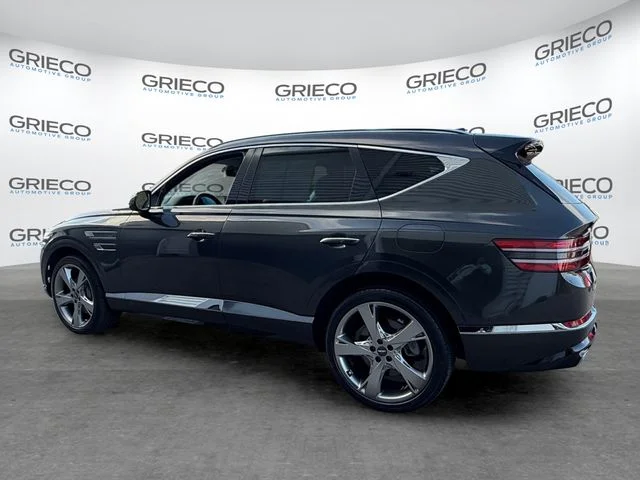 Used 2024 Makalu Gray Genesis 3.5T image 5