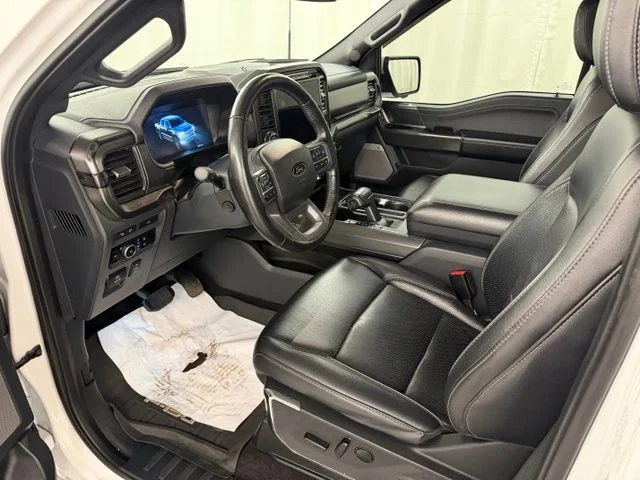 Used 2024 White Ford Lariat image 10
