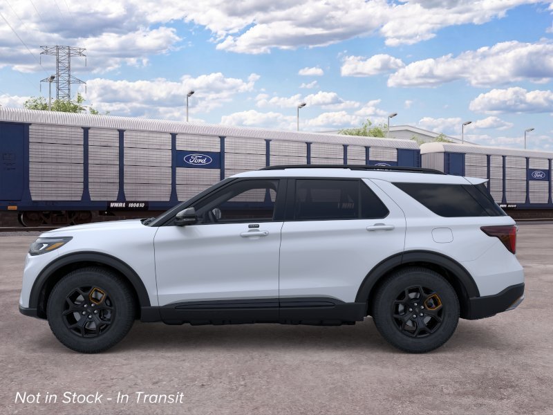 New 2026 Space White Metallic Ford Tremor® image 3