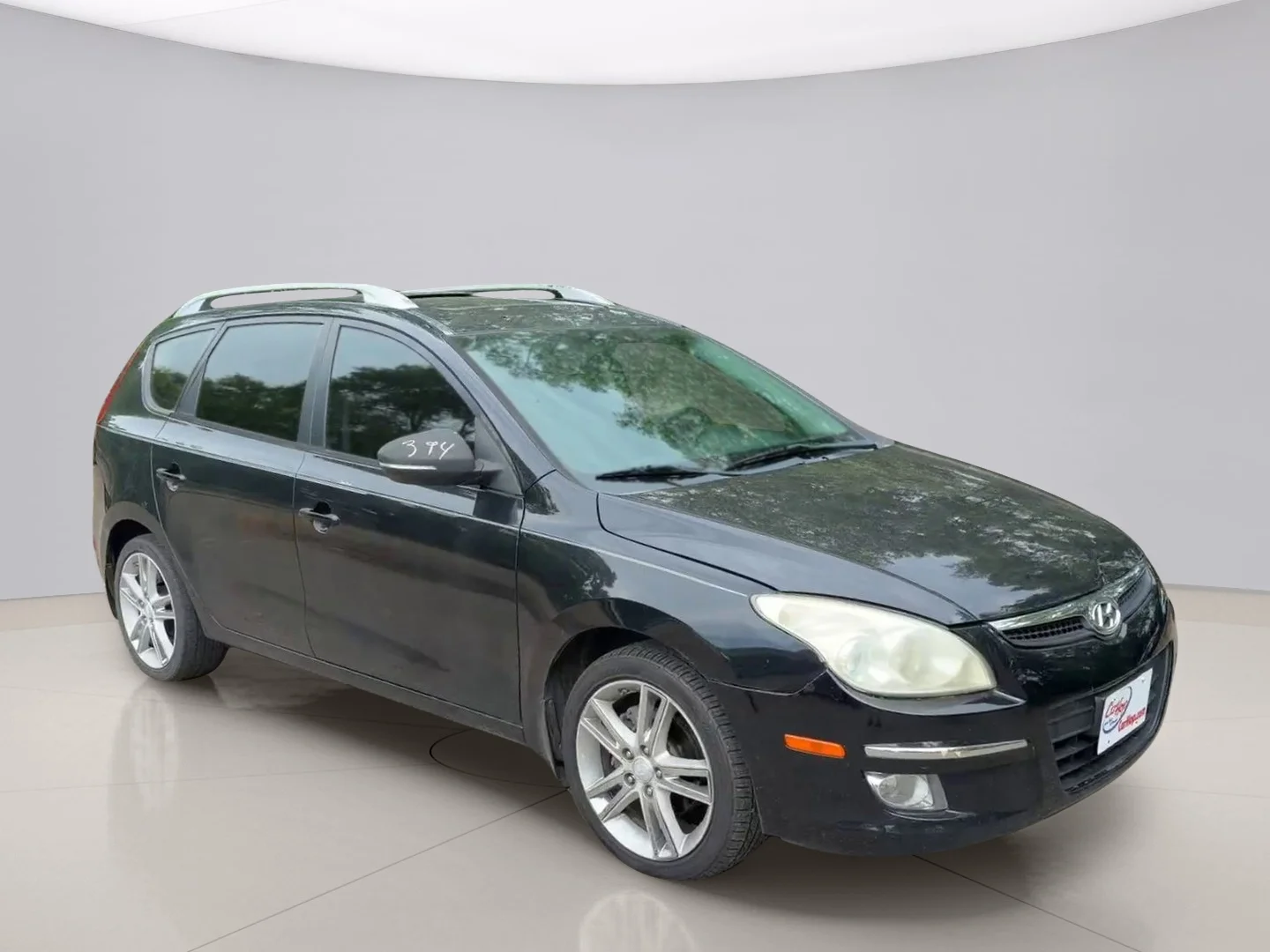 Used 2011 Black Hyundai GLS image 7