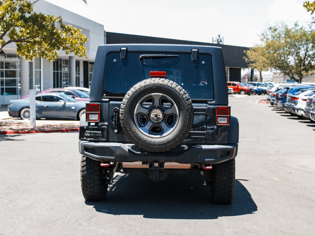 Used 2017 Gray Jeep Unlimited Rubicon image 6