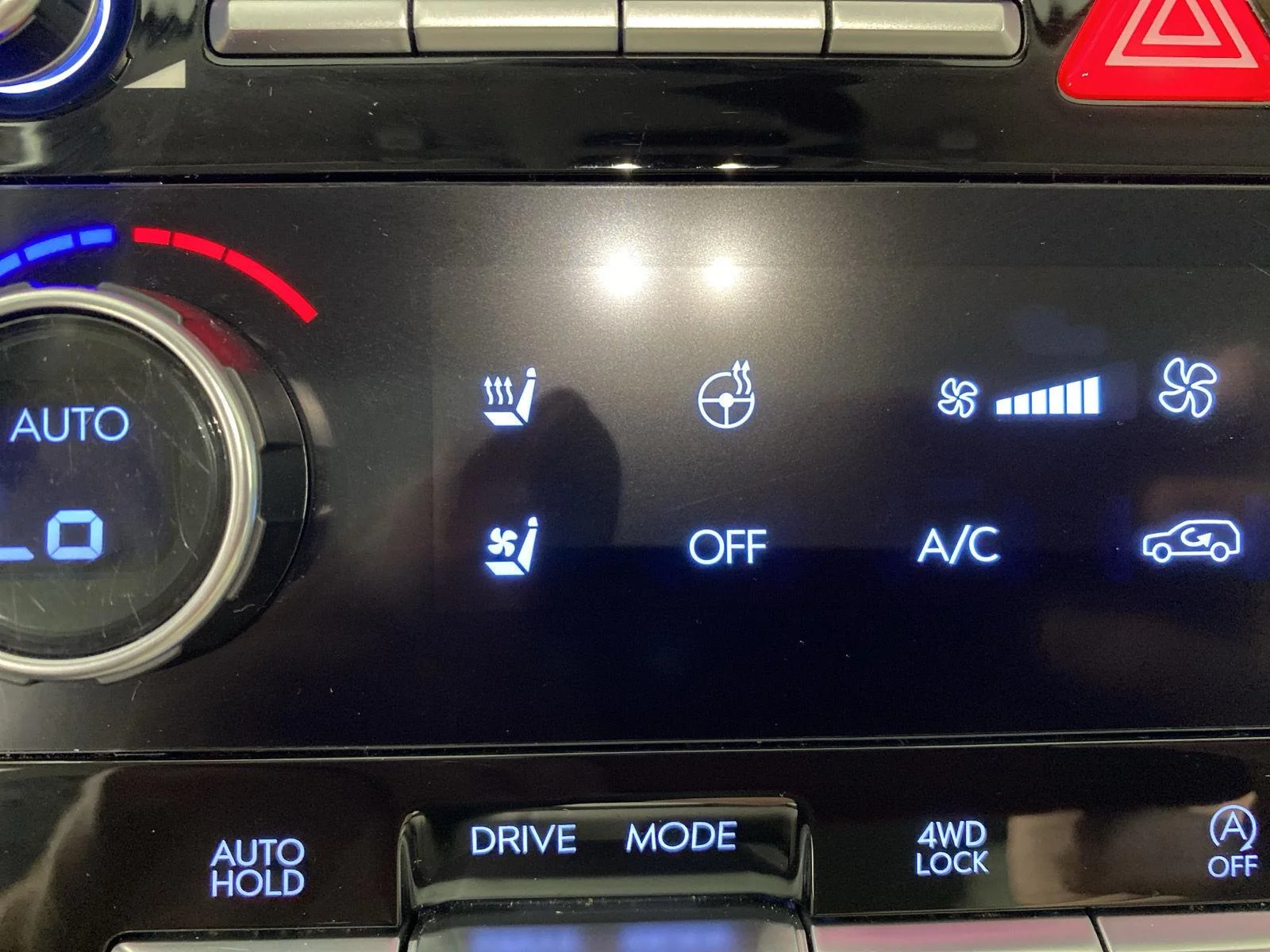 Used 2024 Phantom Black Hyundai Calligraphy image 26