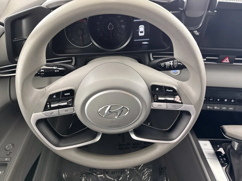 Used 2022 Gray Hyundai SEL image 26