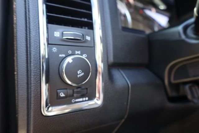 Used 2018 Black Ram Laramie image 20