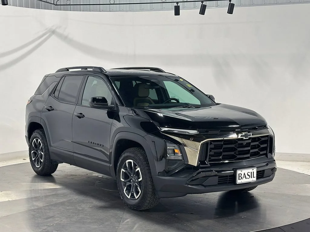 Used 2025 Mosaic Black Metallic Chevrolet ACTIV image 42