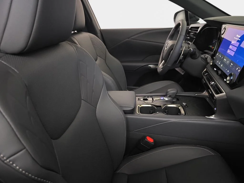 New 2026 Incognito Lexus F SPORT DESIGN AWD image 9