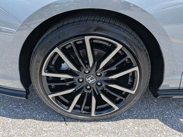 2026 Honda Accord Hybrid Touring - Photo 11