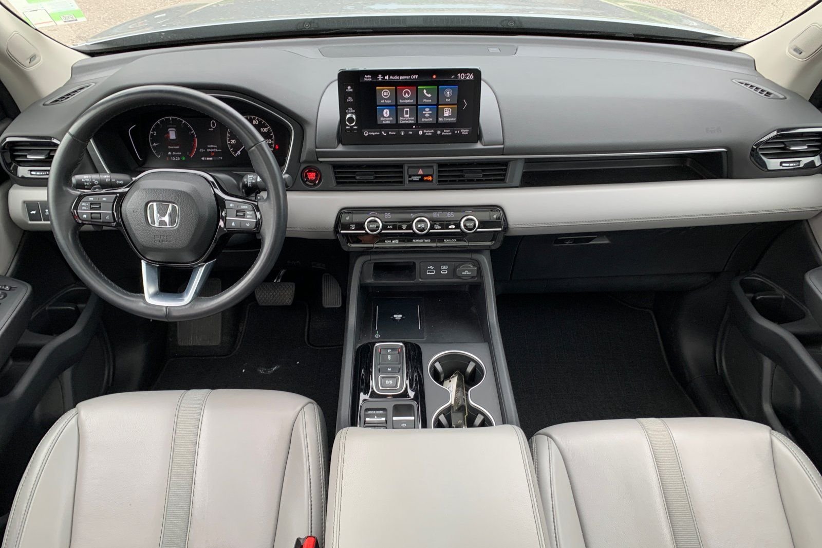 Certified Used 2023 Silver Honda Touring image 16