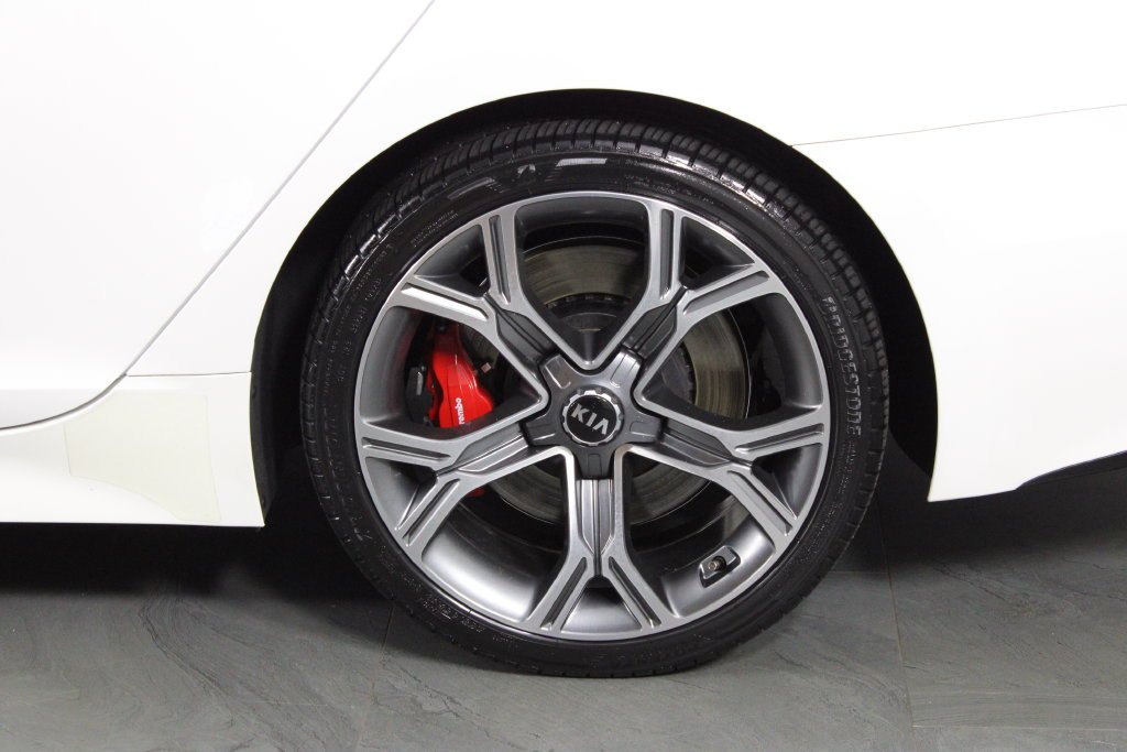 Used 2019 White Kia GT2 image 13