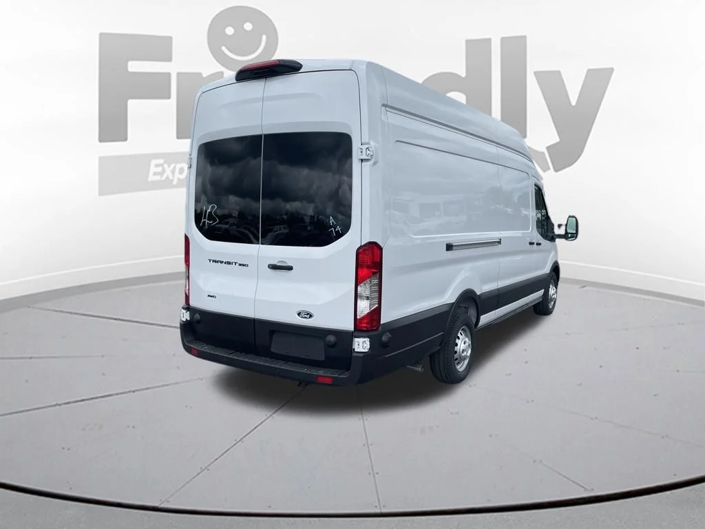 New 2026 Oxford White Ford Cargo Van image 5