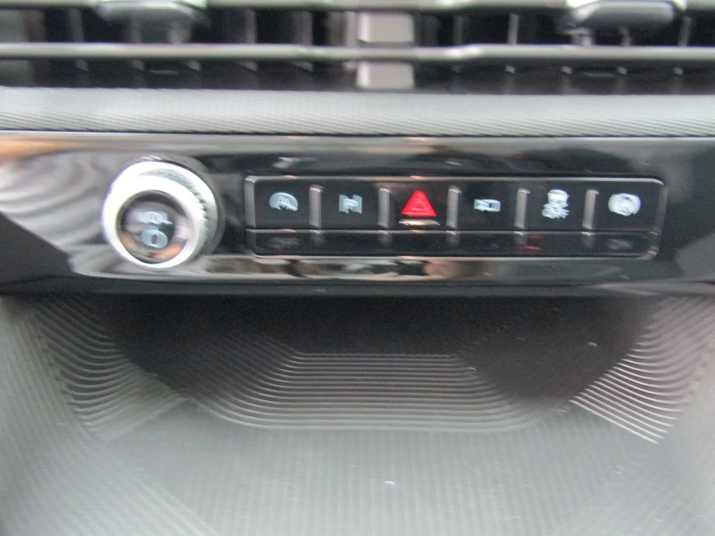 New 2026 Agate Black Metallic Ford Tremor® image 18